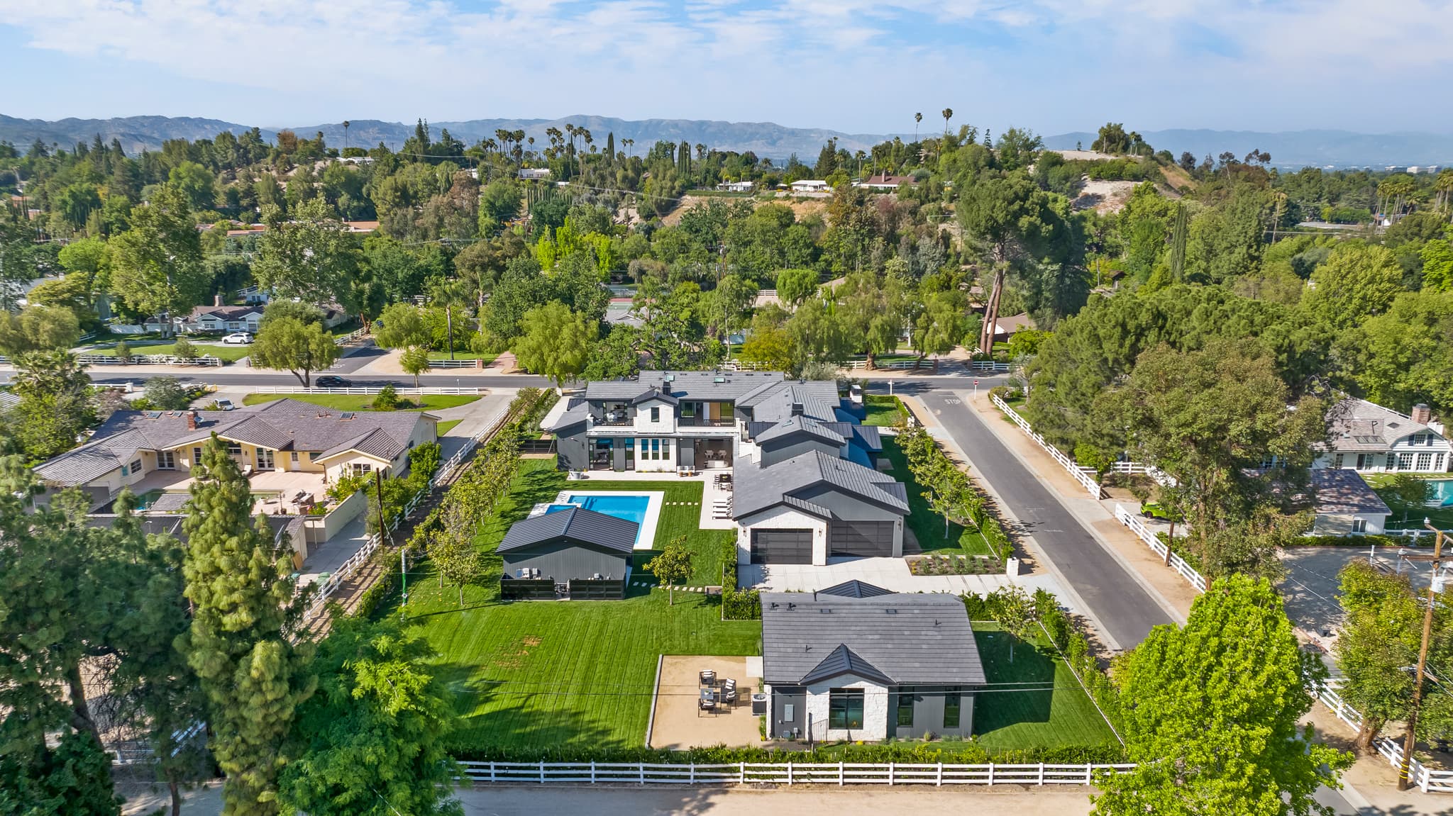 23650 Long Valley Road_003.jpg